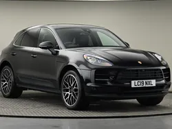 Black Used 2019 Porsche Macan SUV | £39,200 (Fair price)