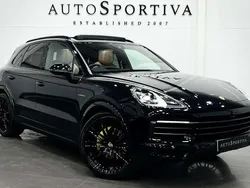 Used 2023 Porsche Cayenne Platinum Edition SUV | £61,990 (Fair price)