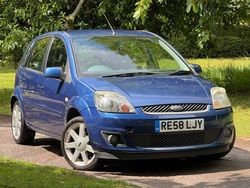 Blue Used 2008 Ford Fiesta Zetec Hatchback | £1,795 (Fair price)