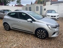 Silver Used 2021 Renault Clio V Iconic Hatchback | £14,995 (Fair price)