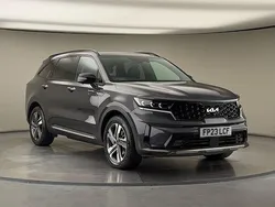 Platinum graphite Used 2023 Kia Sorento 2 SUV | £37,950 (A bit pricey)