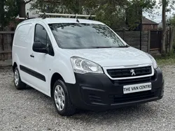 White Used 2018 Peugeot Partner MPV | £4,985 (Fair price)