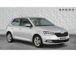 Brilliant silver metallic Used 2019 Skoda Fabia SE Hatchback | £11,000 (Fair price)