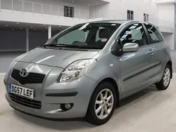 Silver Used 2007 Toyota Yaris SR Hatchback | £1,790 (Good price)