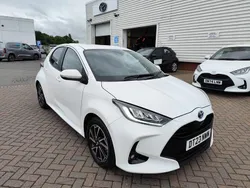 White Used 2023 Toyota Yaris Hybrid Design Hatchback | £18,295 (Fair price)