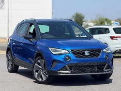 Sapphire blue New 2025 Seat Arona FR Sport SUV | £19,890 (Good price)