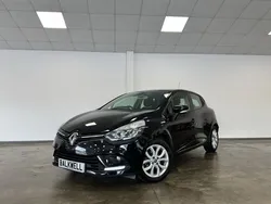 Black Used 2017 Renault Clio IV Dynamique Hatchback | £7,000 (Fair price)