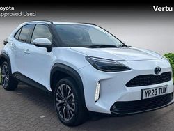Used 2023 Toyota Yaris Hybrid Estate | £22,548 (Fair price)