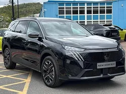 New 2025 Peugeot 5008 GTi MPV | £36,946 (Fair price)