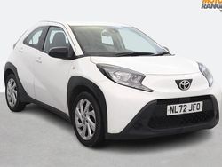 White Used 2022 Toyota Aygo X PURE SUV | £11,295