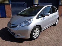 Silver Used 2014 Honda Jazz Hybrid Hatchback | £5,995 (Super price)