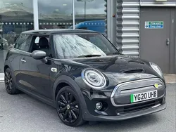 Black Used 2020 Mini Cooper S Level 3 Hatchback | £11,995 (A bit pricey)
