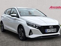 White Used 2022 Hyundai i20 SE Hatchback | £13,495 (Fair price)