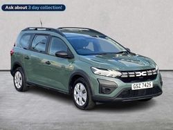 Green Used 2023 Dacia Jogger Essentiel MPV | £13,995 (Fair price)