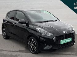 Black Used 2022 Hyundai i10 Premium Hatchback | £11,100 (Fair price)