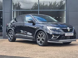 Black Used 2022 Renault Arkana Version S SUV | £17,395 (Fair price)