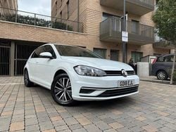 White Used 2018 VW Golf VII SE Hatchback | £8,995 (Super price)