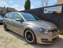 Grey Used 2014 VW Golf VII S Estate | £2,500 (Fair price)