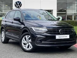 Black Used 2020 VW Tiguan Life SUV | £17,890 (Fair price)