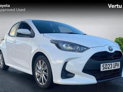 Used 2025 Toyota Yaris Hybrid Hatchback | £17,088 (Super price)