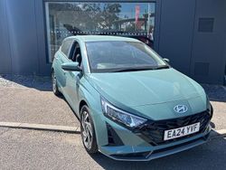 Mangrove green Used 2024 Hyundai i20 Advanced Hatchback | £16,295 (Fair price)