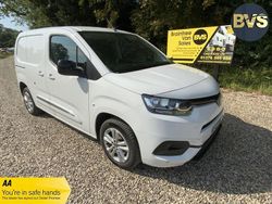 White Used 2023 Toyota Proace Design Van | £11,950 (Good price)