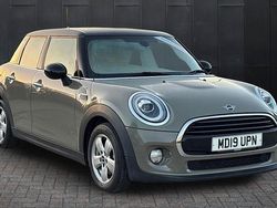 Grey Used 2019 Mini Cooper Classic Hatchback | £10,995 (Fair price)