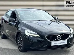 Black Used 2019 Volvo V40 Momentum Estate | £11,709 (Fair price)