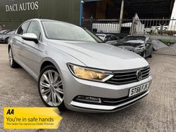 Silver Used 2016 VW Passat GT Sedan | £9,995 (Fair price)