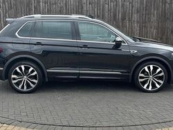 Used 2019 VW Tiguan R-line SUV | £19,899 (Fair price)