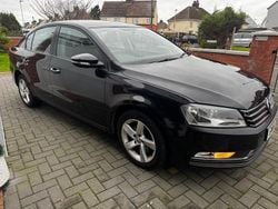 Black Used 2014 VW Passat S Sedan | £2,995 (Good price)