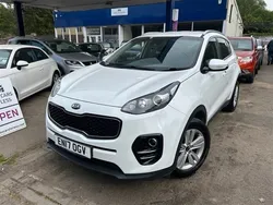White Used 2017 Kia Sportage 2 SUV | £8,150 (Fair price)