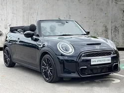Black Used 2021 Mini Cooper S Exclusive Hatchback | £22,419 (A bit pricey)