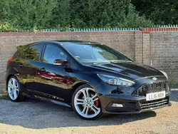 Black Used 2016 Ford Focus ST Hatchback | £11,650 (Fair price)