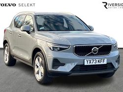 Vapour grey Used 2023 Volvo XC40 Core SUV | £27,590 (Fair price)