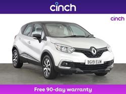 Silver/black Used 2019 Renault Captur Play SUV | £9,499 (Fair price)