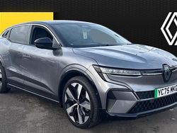 New 2025 Renault Mégane Komfort Hatchback | £25,982 (Super price)