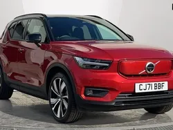Red Used 2022 Volvo XC40 Pro SUV | £26,437 (Fair price)