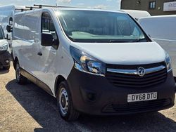 White Used 2018 Vauxhall Vivaro Van | £6,999 (Fair price)