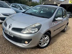 Silver Used 2007 Renault Clio II Dynamique Hatchback | £1,999 (Fair price)