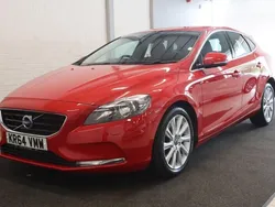 Red Used 2014 Volvo V40 SE Estate | £9,500 (Fair price)