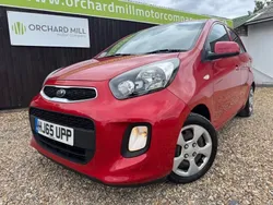 Red Used 2015 Kia Picanto 2 Hatchback | £4,795 (Fair price)