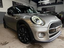 Silver Used 2018 Mini Cooper D Hatch Hatchback | £6,749 (Fair price)