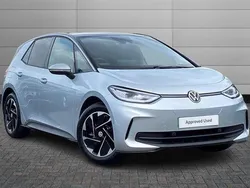 Scale silver with solid black roof New 2025 VW ID.3 Pro Hatchback | £28,201
