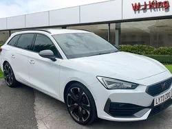 Metallic nevada white Used 2024 Cupra Leon VZ2 Estate | £22,995 (Fair price)