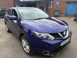 Blue Used 2014 Nissan Qashqai Acenta Premium SUV | £4,750 (Expensive)