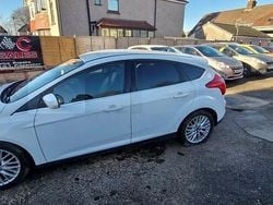 White Used 2013 Ford Focus Zetec Hatchback | £2,995 (Fair price)