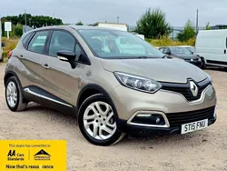 Beige Used 2015 Renault Captur Dynamique SUV | £7,488 (Fair price)