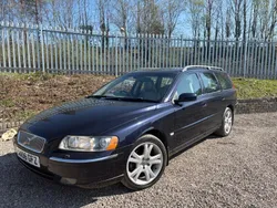 Blue Used 2006 Volvo V70 SE Estate | £2,999 (Good price)