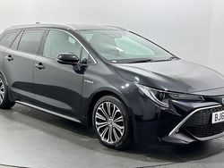 Used 2022 Toyota Corolla Estate | £15,141 (Fair price)